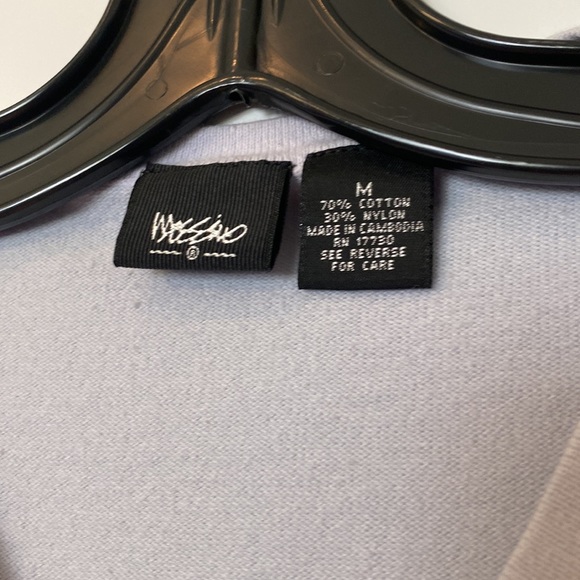 Massimo short sleeved, light purple V-neck sweater - Picture 2 of 4